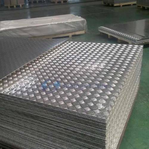 Stainless Steel Chequered  Plates Manufacturers, Suppliers and Exporters in India